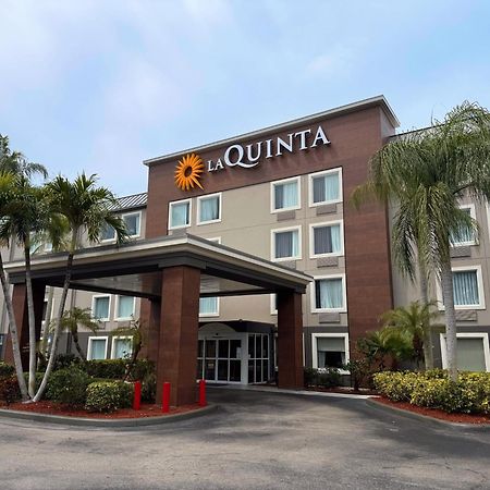 מלון Golden Gate La Quinta By Wyndham Naples East מראה חיצוני תמונה