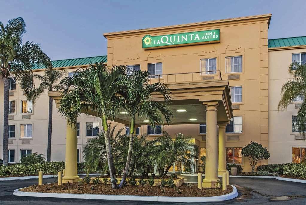 מלון Golden Gate La Quinta By Wyndham Naples East מראה חיצוני תמונה